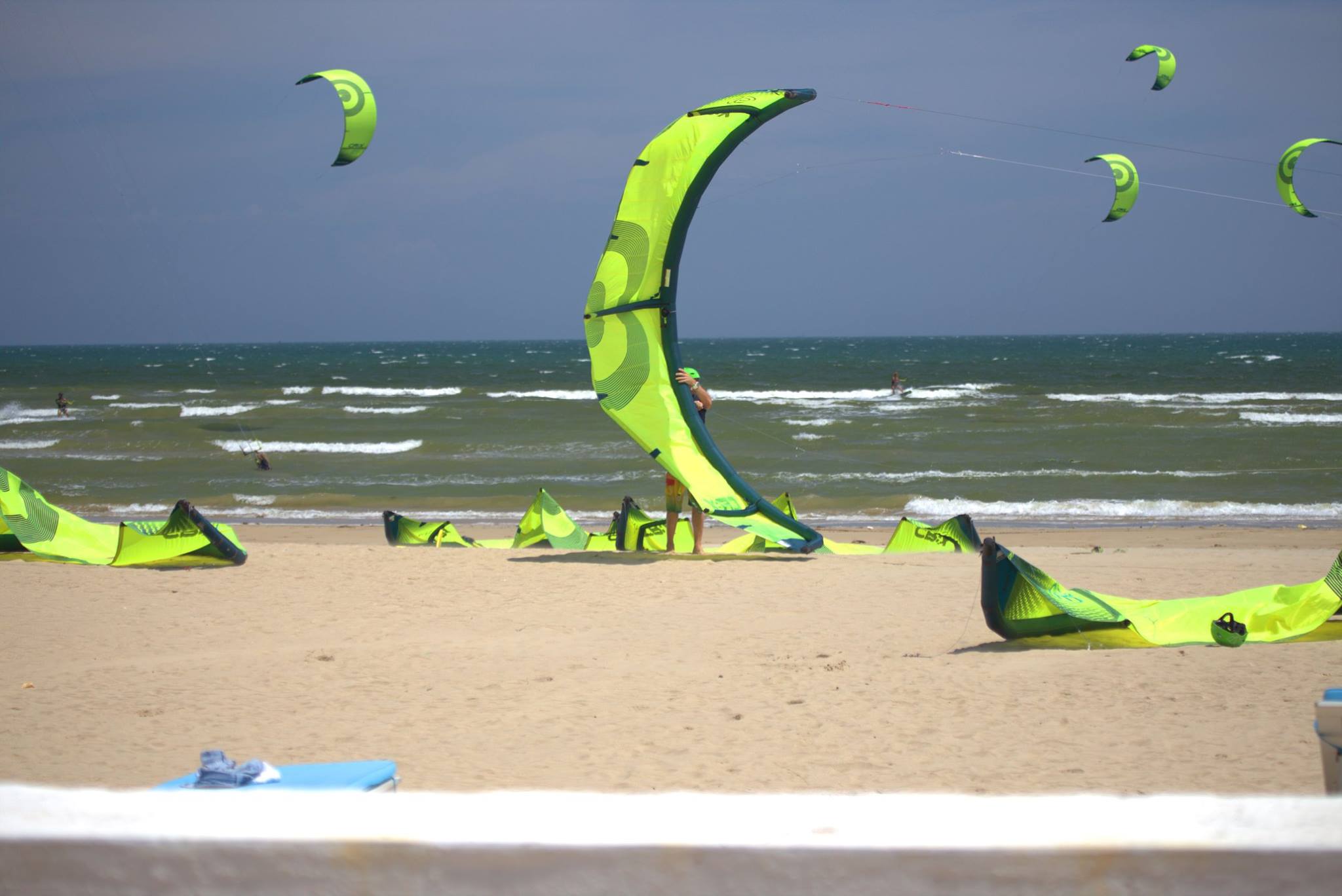 kitesurfing in Vietnam